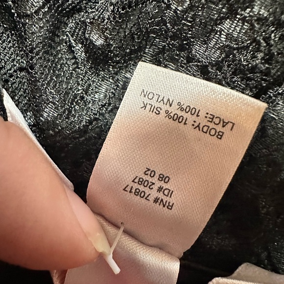 Vintage Victoria Secret Black Silk Cami with lace details from 2002 - Picture 5 of 6